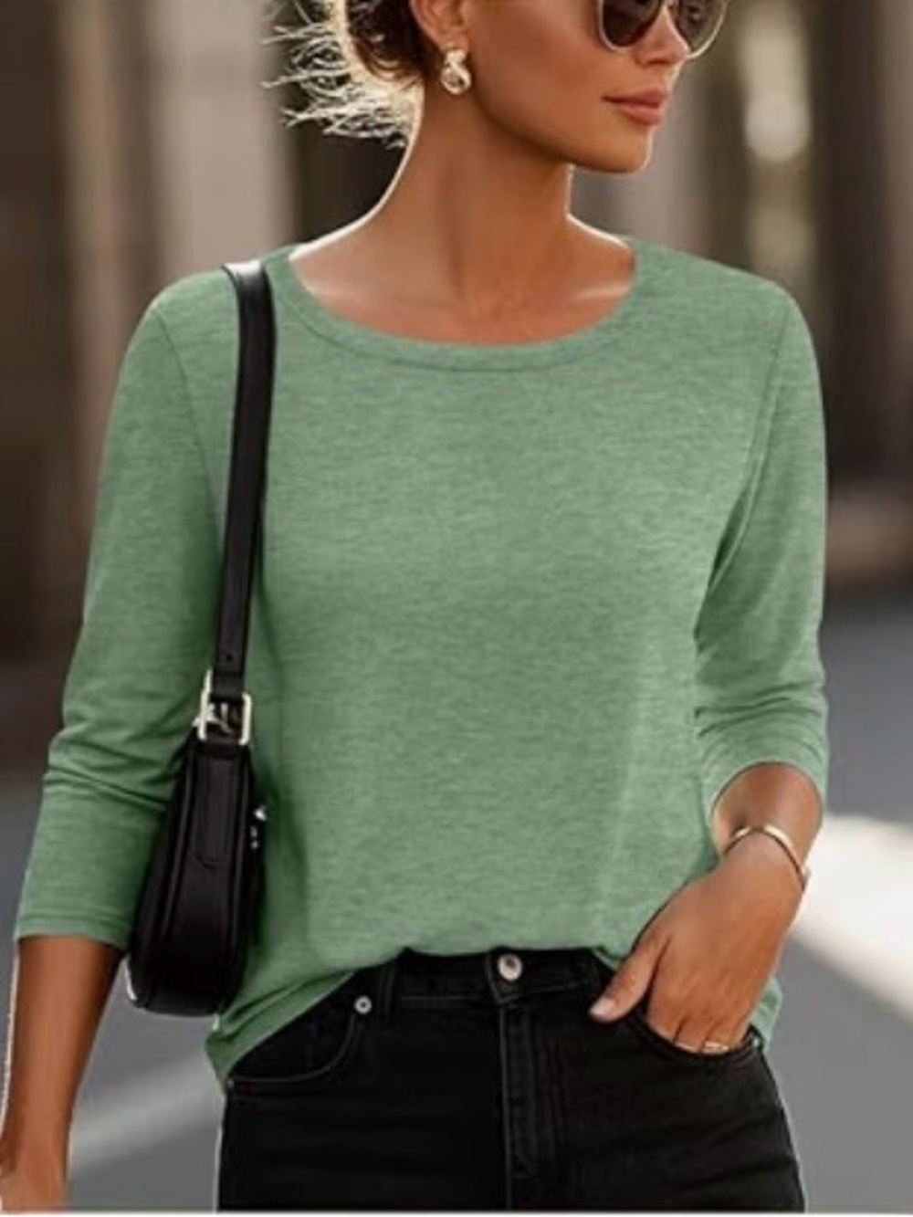 NWT Women’s 3/4 Sleeve Crewneck Tee in Light Sage Green! Large! NEW! - Picture 4 of 6